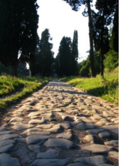 Uno scorcio della Via Appia Antica